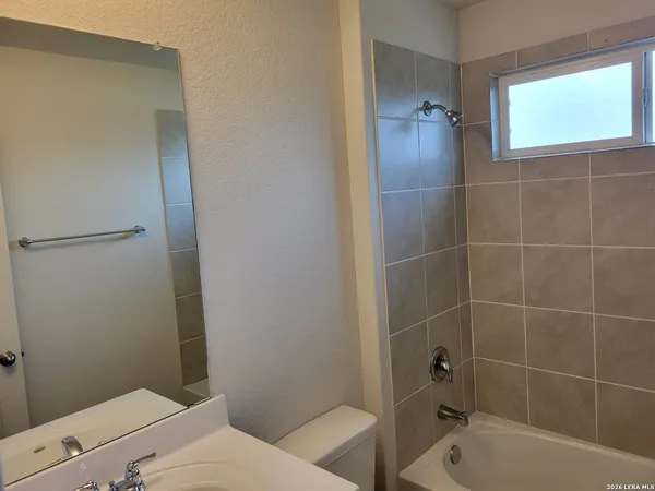 $1,750 | 1543 Rocky Rise, San Antonio, TX 78245