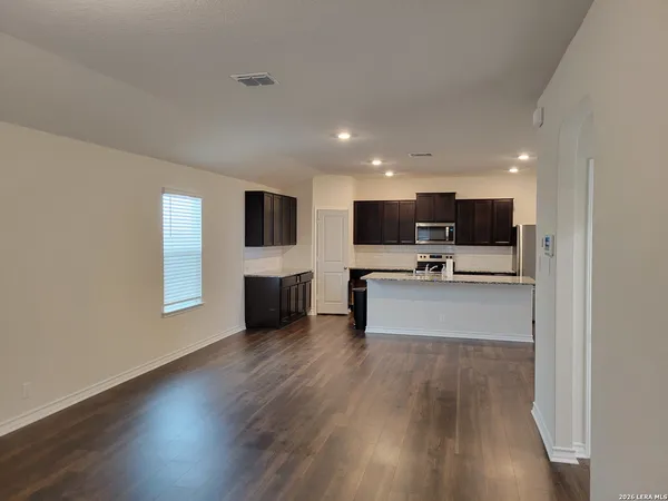 $1,750 | 1543 Rocky Rise, San Antonio, TX 78245
