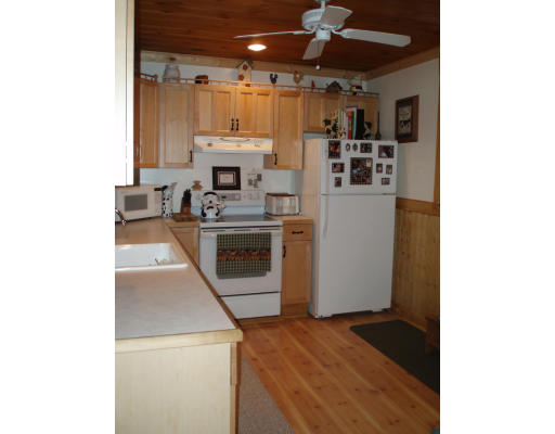 227 Allen Road Billerica, MA 01821 - Photo 18 of 29