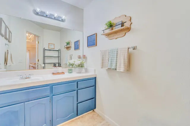 $585,000 | 2149 Mc Kinley Court, Los Banos, CA 93635