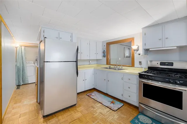 $279,900 | 375 Namquid Drive, Warwick, RI 02888