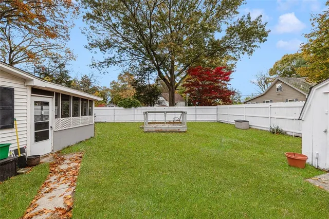 $279,900 | 375 Namquid Drive, Warwick, RI 02888