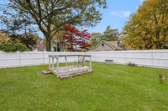 $279,900 | 375 Namquid Drive, Warwick, RI 02888