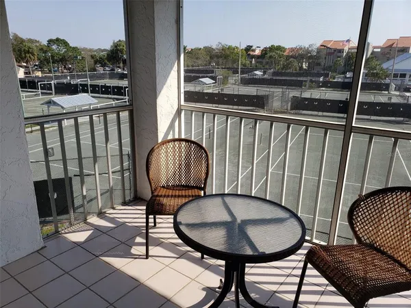 $3,400 | 4510 El Conquistador Parkway, Unit 207, Bradenton, FL 34210