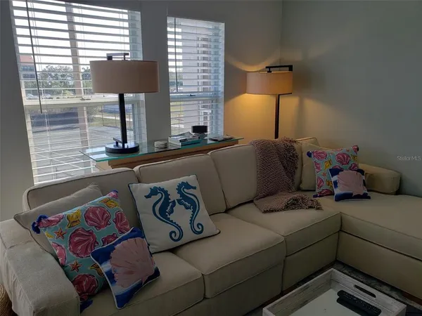 $3,400 | 4510 El Conquistador Parkway, Unit 207, Bradenton, FL 34210