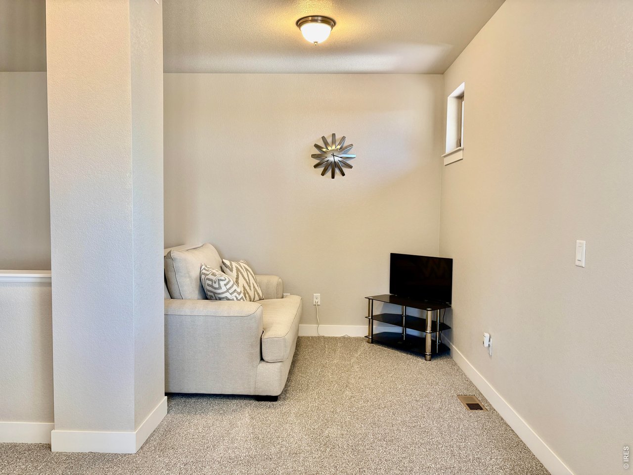 6316 Pumpkin Ridge Drive, Unit 1 Windsor, CO 80550 - Photo 19 of 50 Sitting Area - Upstairs