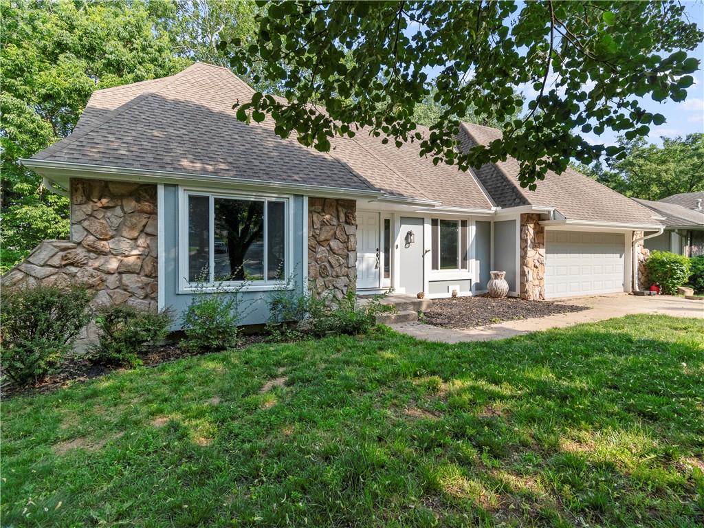 8103 North Oregon Ave  