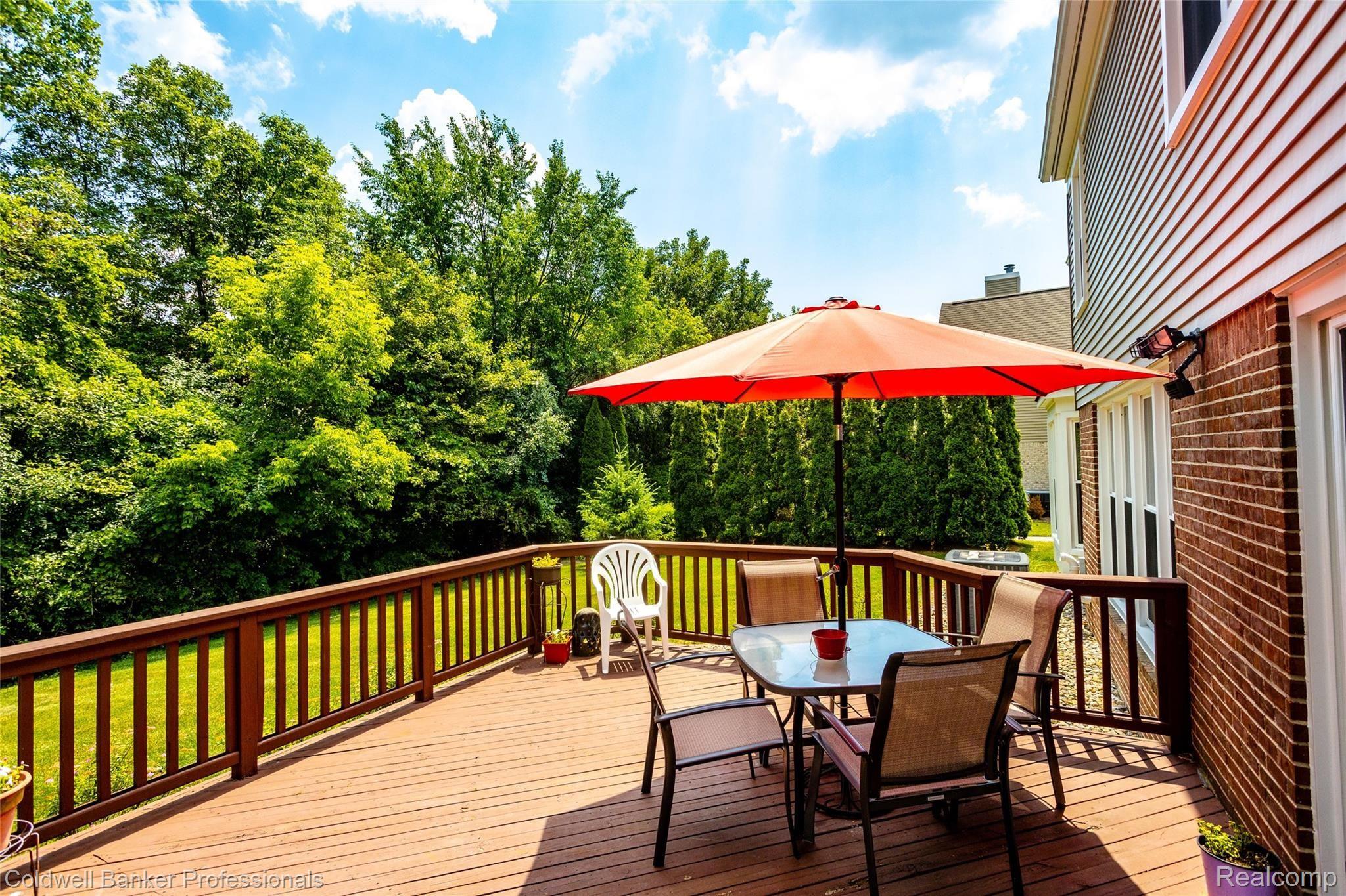 538 Sandalwood Road Canton, MI 48188 - Photo 44 of 49 538 Sandalwood L049.jpg