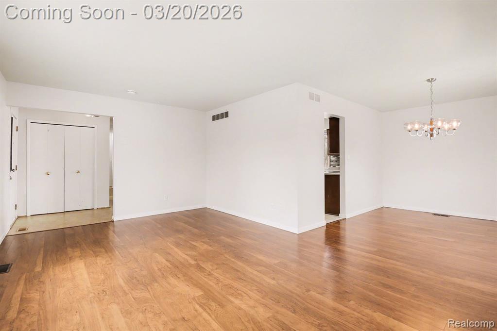 35590 Hatherly Place Sterling Heights, MI 48310 - Photo 3 of 29