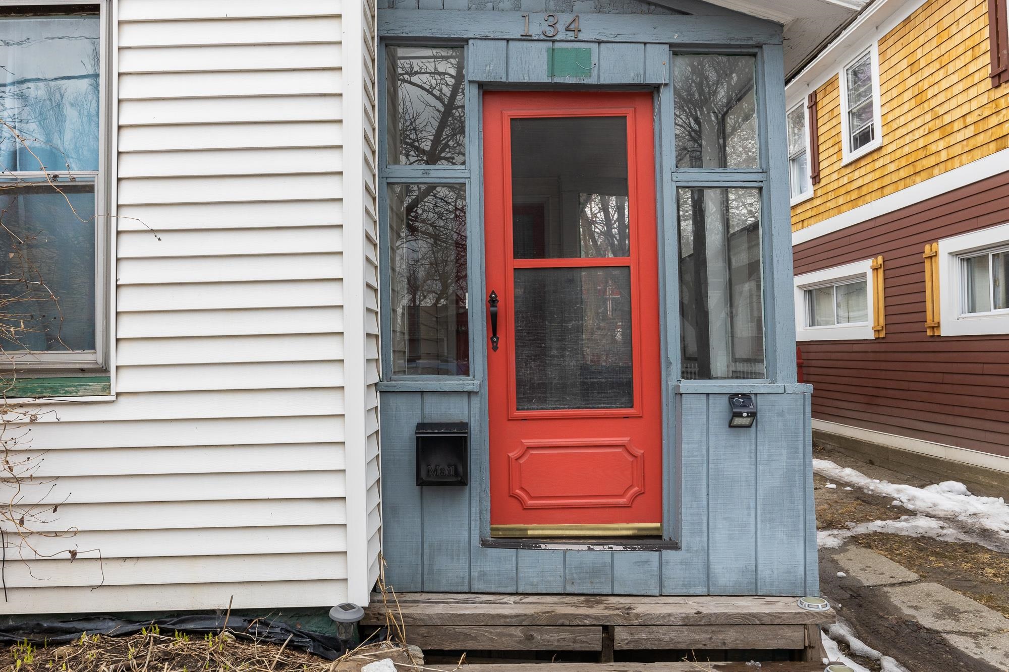 134 North Champlain Street Burlington, VT 05401 - Photo 2 of 40