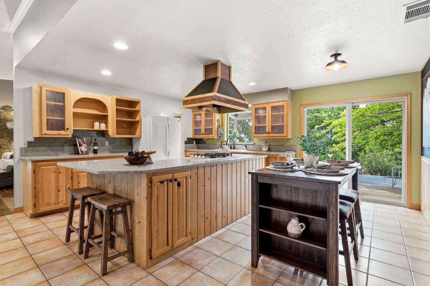 9340 Mosquito Road Placerville, CA 95667 - Photo 15 of 92