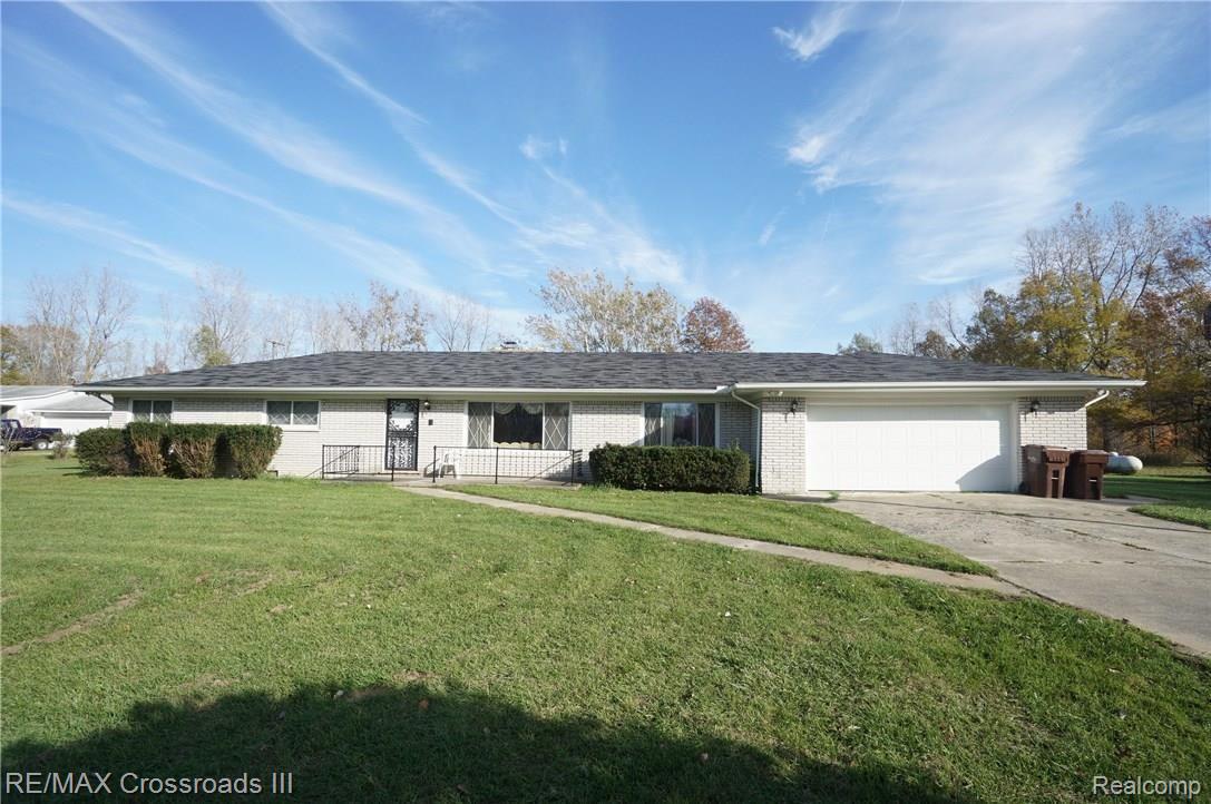 28525 Karr Road Belleville, MI 48111 - Photo 1 of 29 Front