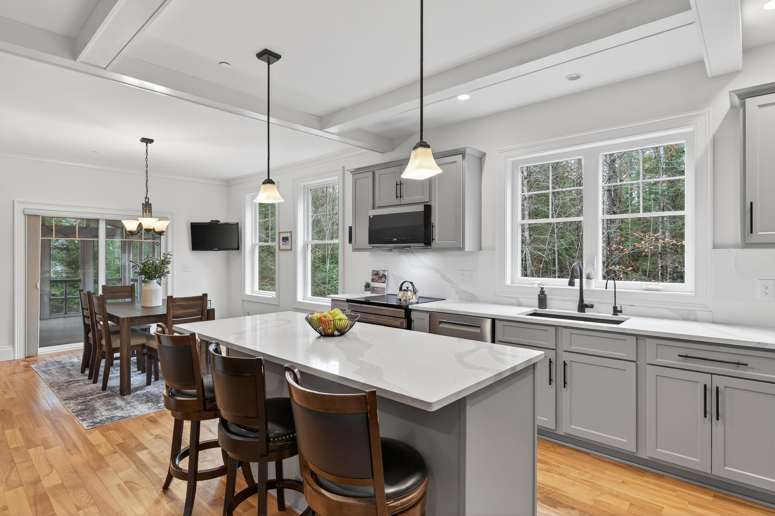 34 Newfield Road Freeport, ME 04032 - Photo 11 of 48 120_34 Newfield Rd_MorneauStudios_print