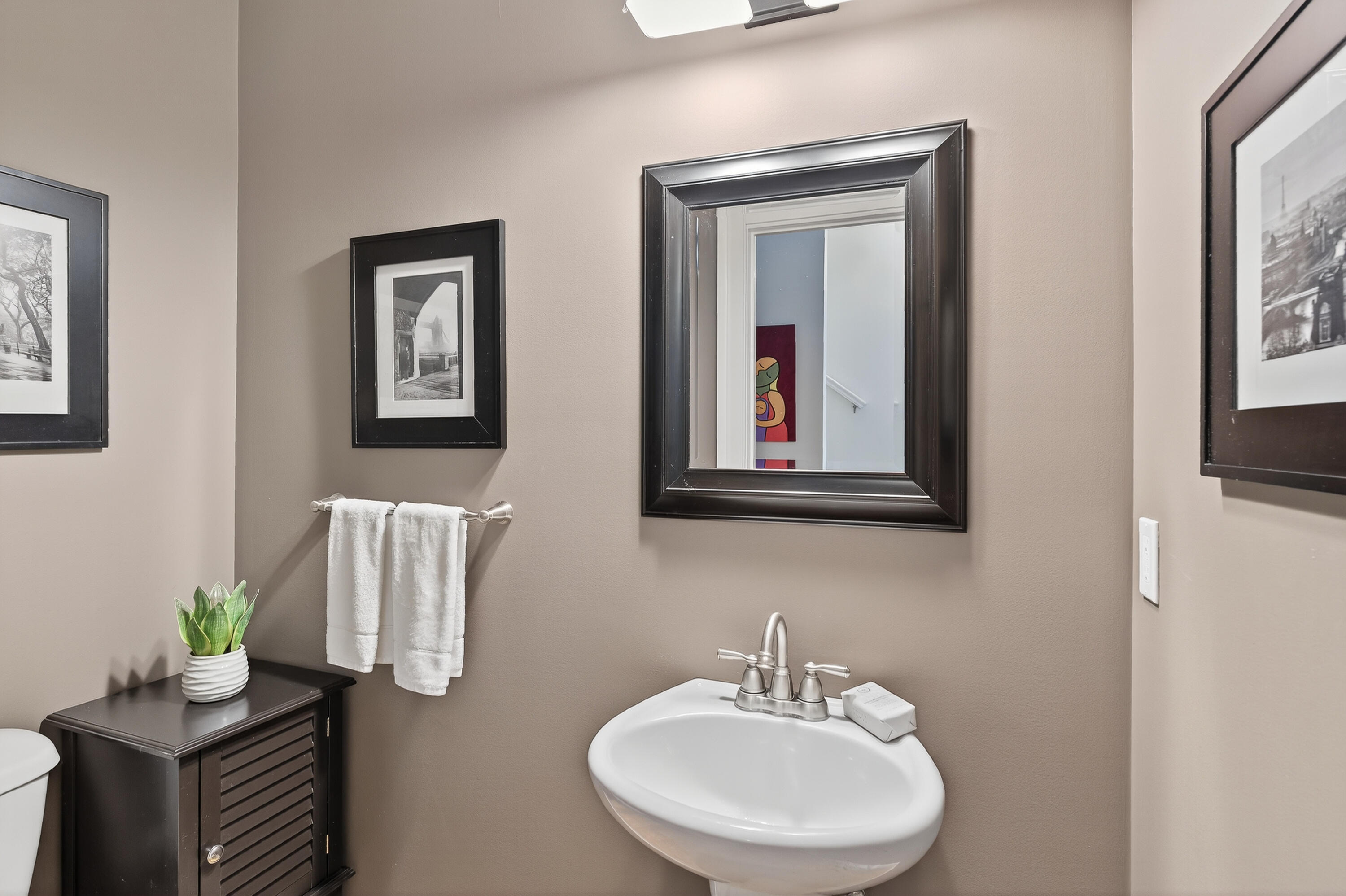 34 Newfield Road Freeport, ME 04032 - Photo 17 of 48 127_34 Newfield Rd_MorneauStudios_print