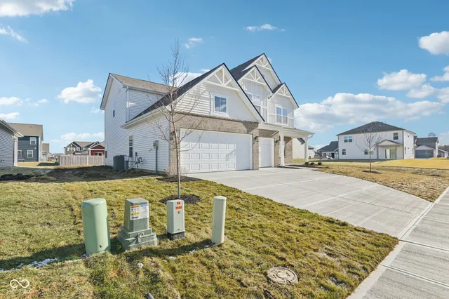 $462,900 | 2599 Kingman Drive, Whitestown, IN 46075