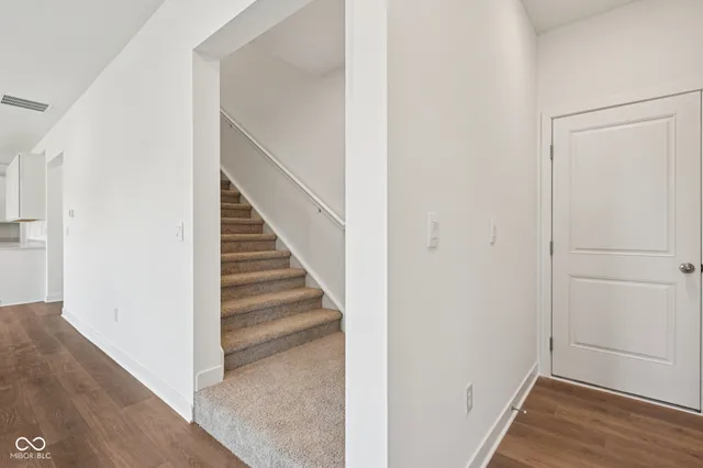 $462,900 | 2599 Kingman Drive, Whitestown, IN 46075