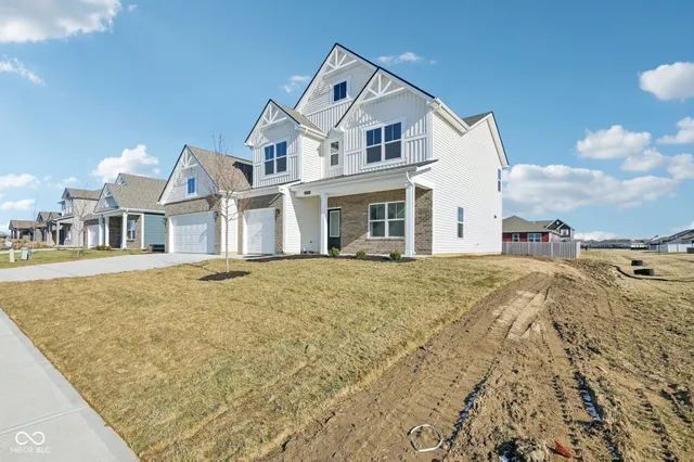 $462,900 | 2599 Kingman Drive, Whitestown, IN 46075