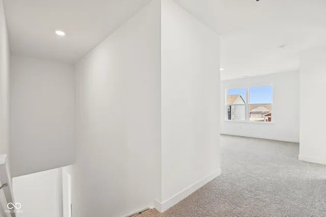 $462,900 | 2599 Kingman Drive, Whitestown, IN 46075