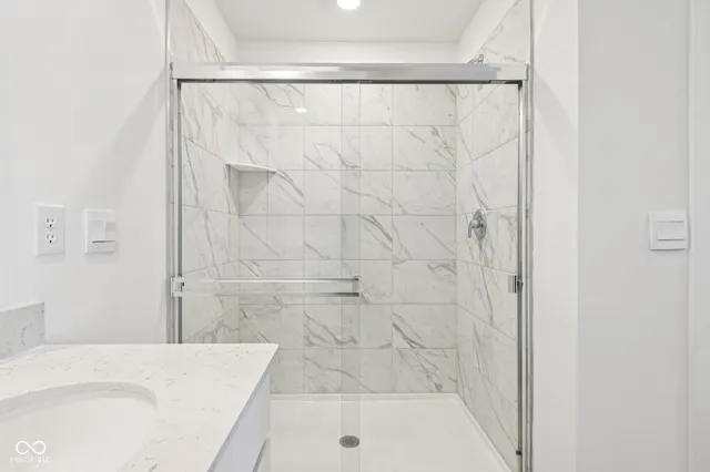 $462,900 | 2599 Kingman Drive, Whitestown, IN 46075