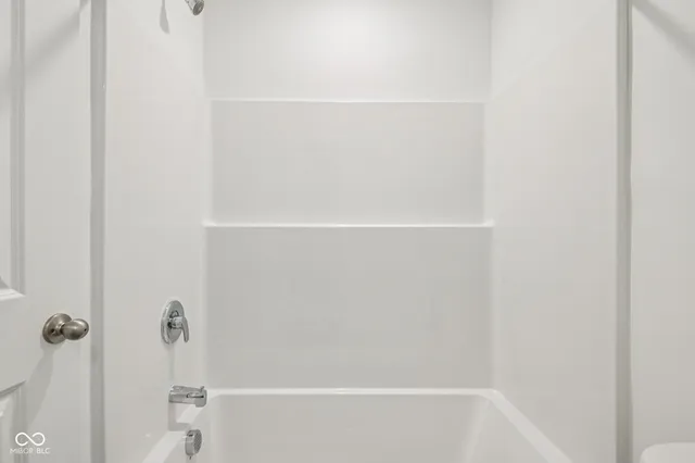 $462,900 | 2599 Kingman Drive, Whitestown, IN 46075