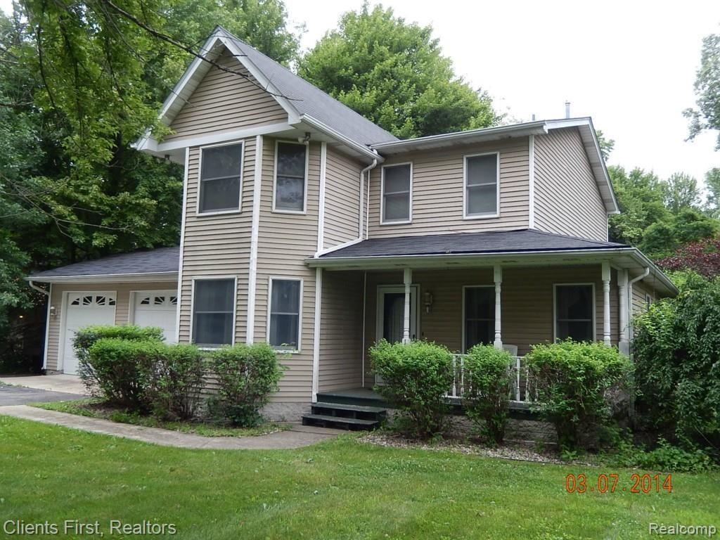 18781 Hannan Road New Boston, MI 48164 - Photo 1 of 48 DSCN3681.jpg