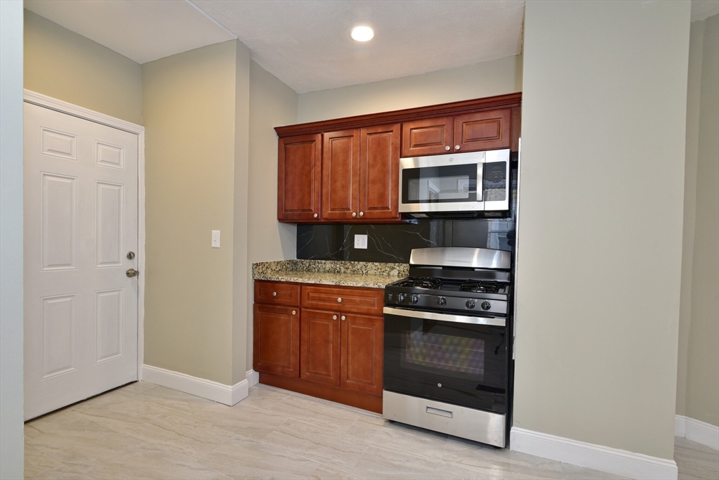 9 Nightingale Street, Unit 2 Boston, MA 02124 - Photo 5 of 18