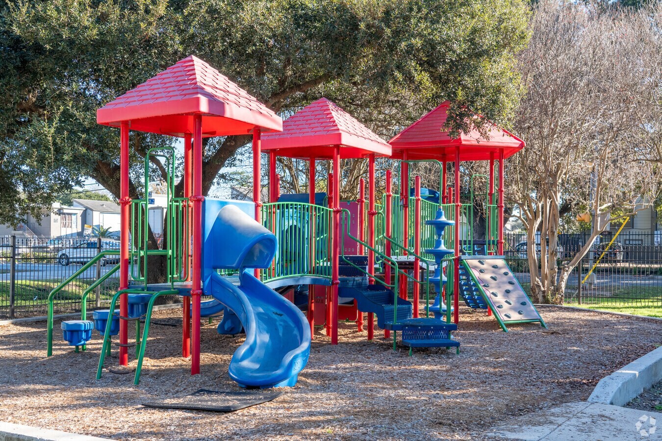 9577 Neuens Road, Unit F Houston, TX 77080 - Photo 24 of 26 Lots of parks and walking trails nearby