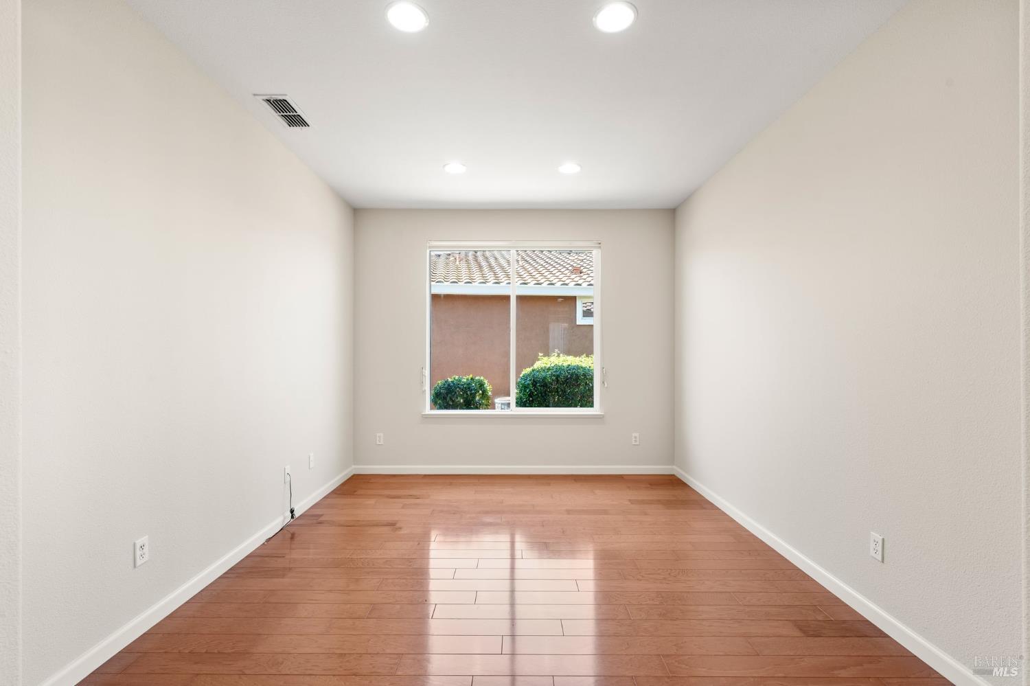135 Oakridge Way Rio Vista, CA 94571 - Photo 18 of 71