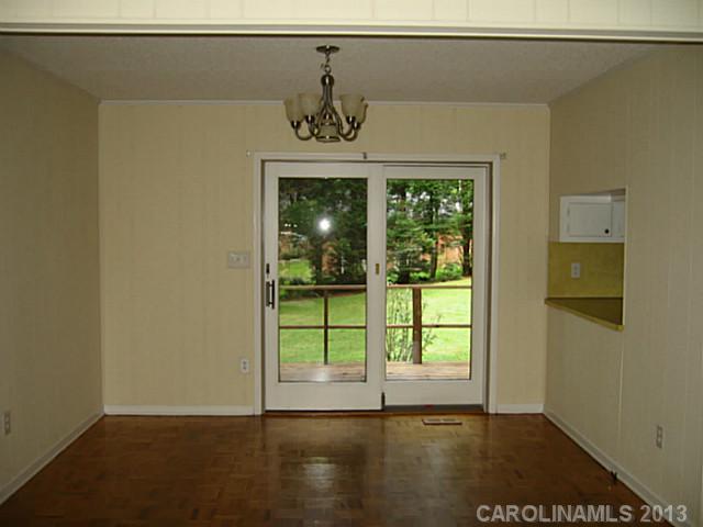 120 Spring Street Davidson, NC 28036 - Photo 6 of 16