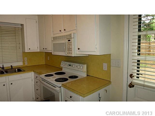 120 Spring Street Davidson, NC 28036 - Photo 9 of 16
