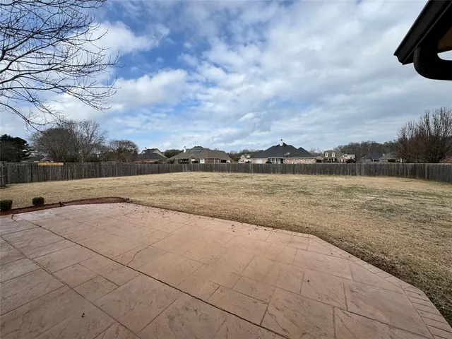 $2,600 | 335 Crosscreek Drive, Bossier City, LA 71111