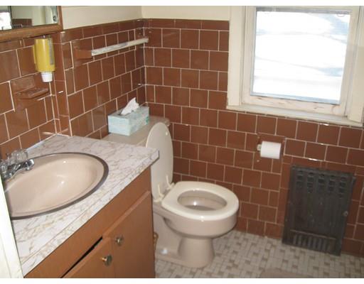 11 Windsor Road Quincy, MA 02171 - Photo 11 of 14 Gallery Image 11