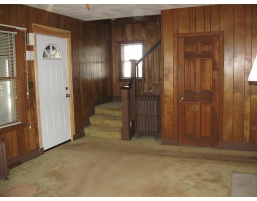 11 Windsor Road Quincy, MA 02171 - Photo 8 of 14 Gallery Image 8