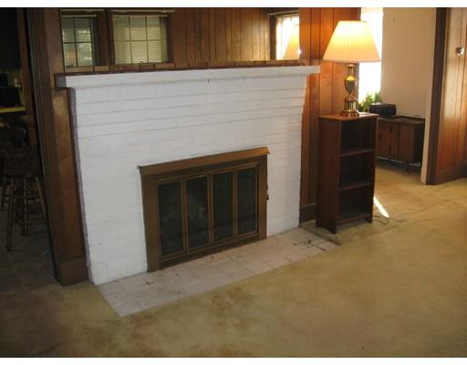 11 Windsor Road Quincy, MA 02171 - Photo 9 of 14 Gallery Image 9