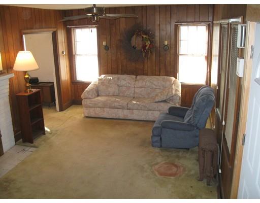 11 Windsor Road Quincy, MA 02171 - Photo 10 of 14 Gallery Image 10