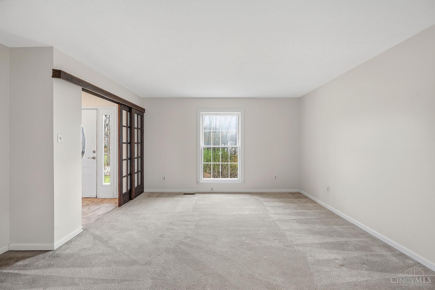 3883 Fulton Grove Road Cincinnati, OH 45245 - Photo 12 of 70