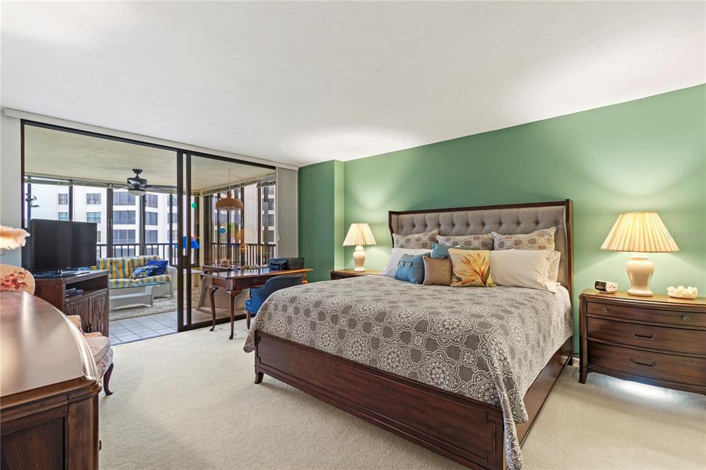 8735 Midnight Pass Road, Unit 301B Sarasota, FL 34242 - Photo 30 of 63