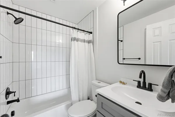 $299,000 | 1885 South Quebec Way, Unit A212, Denver, CO 80231