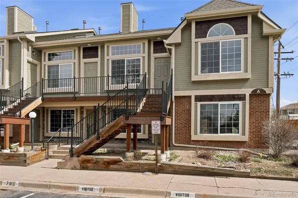 $299,000 | 1885 South Quebec Way, Unit A212, Denver, CO 80231