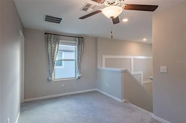 a view of empty room with window