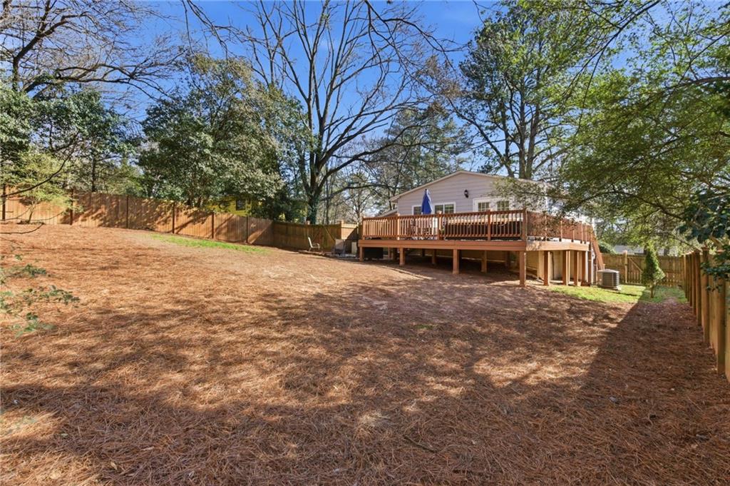 3112 Dove Way Decatur, GA 30033 - Photo 32 of 38