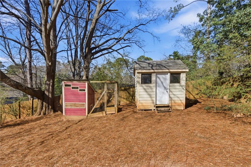 3112 Dove Way Decatur, GA 30033 - Photo 34 of 38