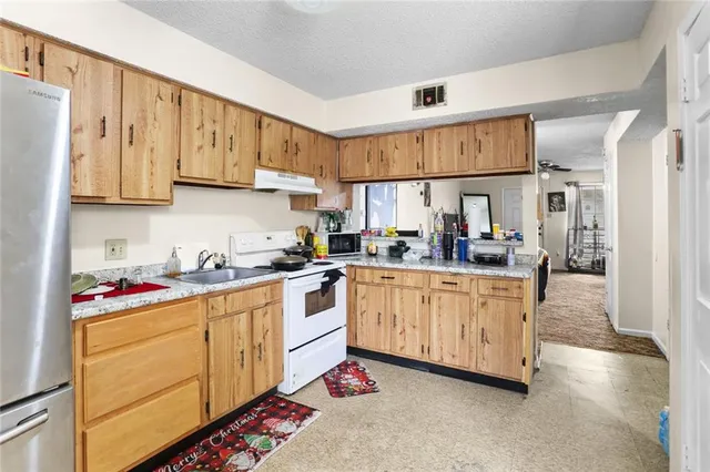 $400,000 | 5975 Tullis Drive, New Orleans, LA 70131