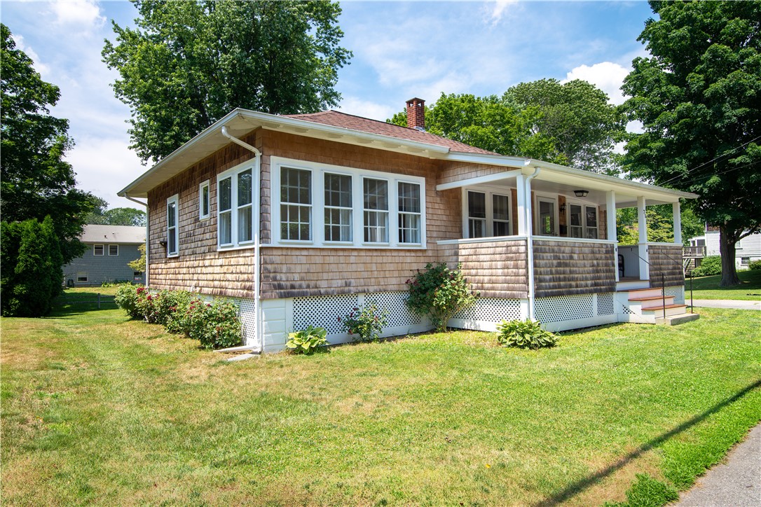 71 Walnut Road Barrington, RI 02806 - Photo 28 of 32 Gallery Image 28