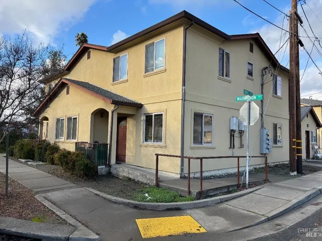 $3,450,000 | 800 Washington Street, Calistoga, CA 94515