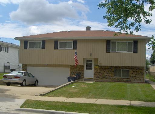 110 Evergreen Street Addison, IL 60101 - Photo 1 of 1