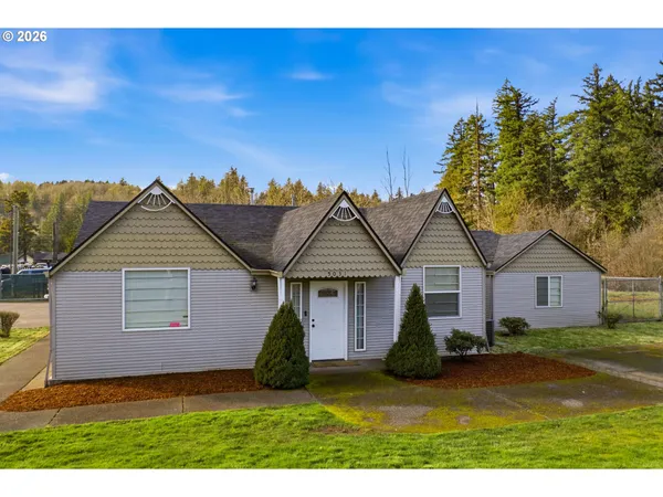 $799,900 | 5031 Southeast Jenne Road, Portland, OR 97236