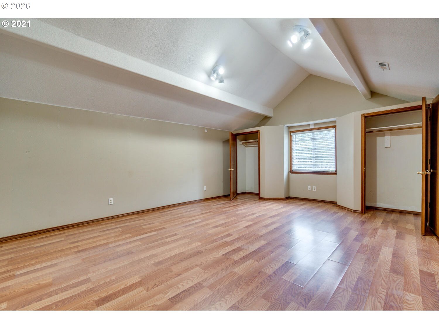 5031 Southeast Jenne Road Portland, OR 97236 - Photo 21 of 43