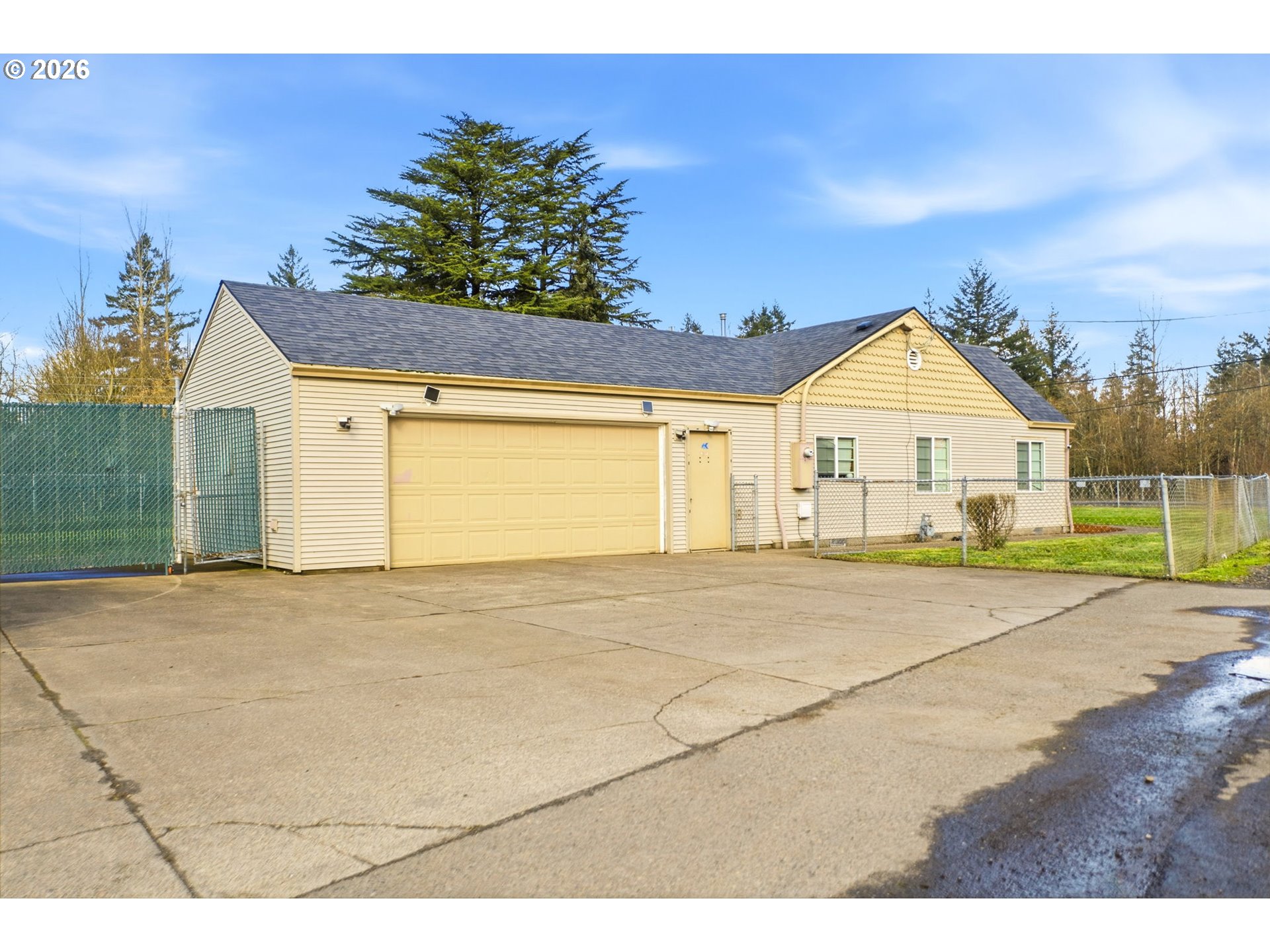 5031 Southeast Jenne Road Portland, OR 97236 - Photo 5 of 43