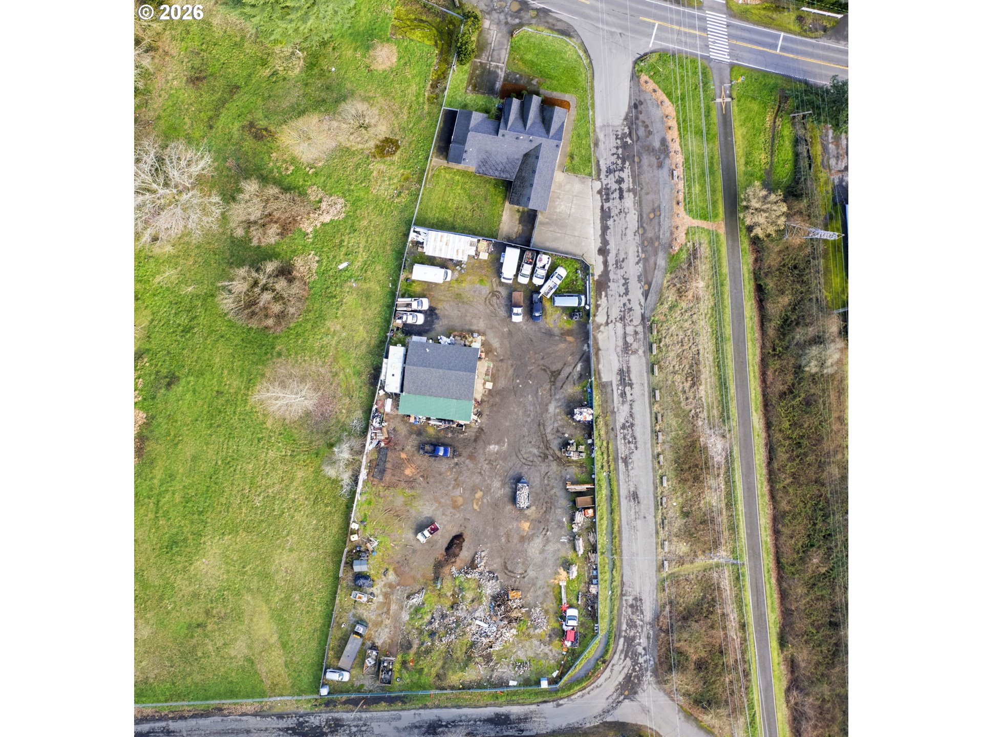 5031 Southeast Jenne Road Portland, OR 97236 - Photo 10 of 43